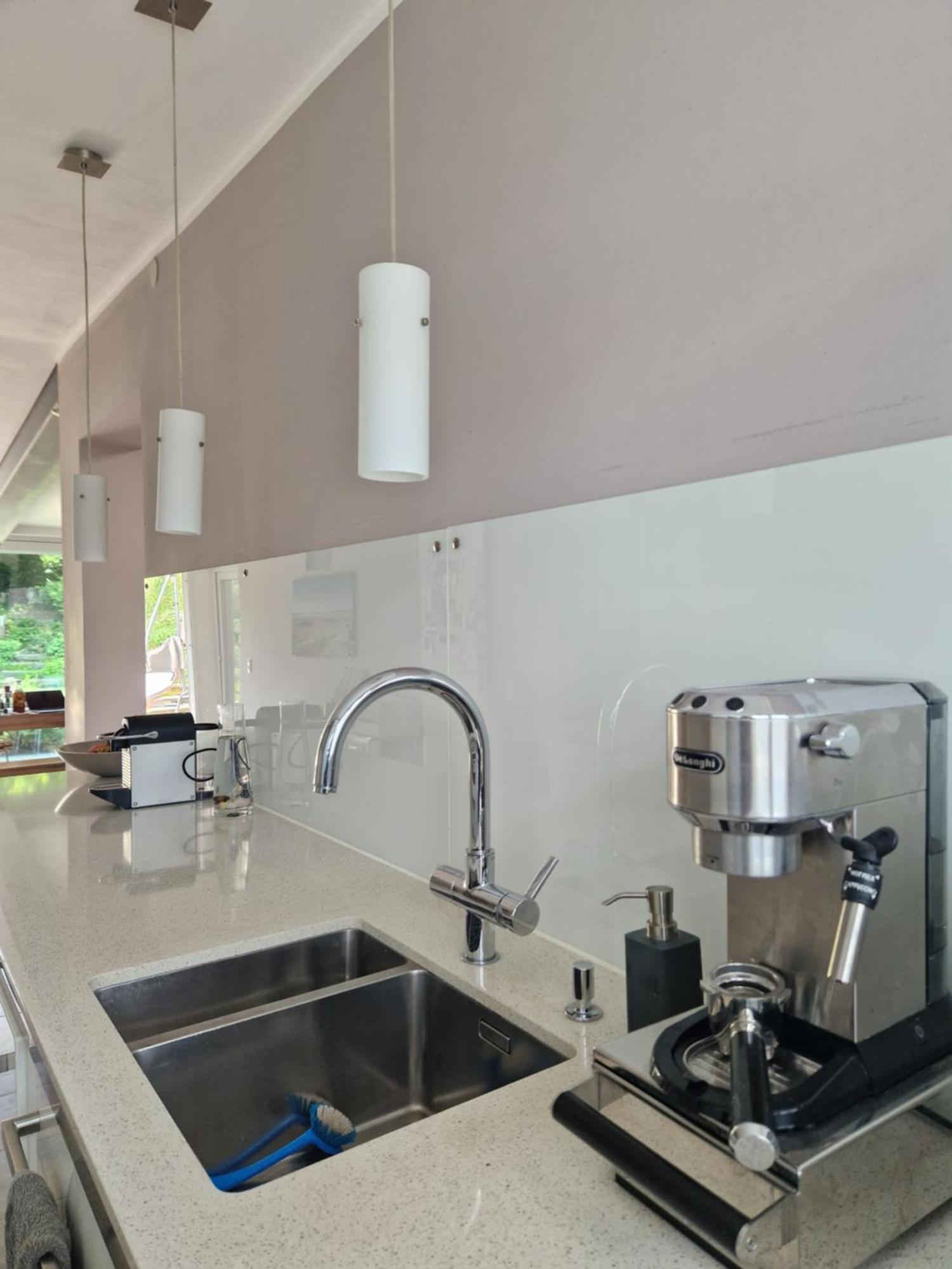 Wohnung Mit Sauna, Garten & Schwimmteich บีทิกไฮม์-บิสซิงเงน ภายนอก รูปภาพ